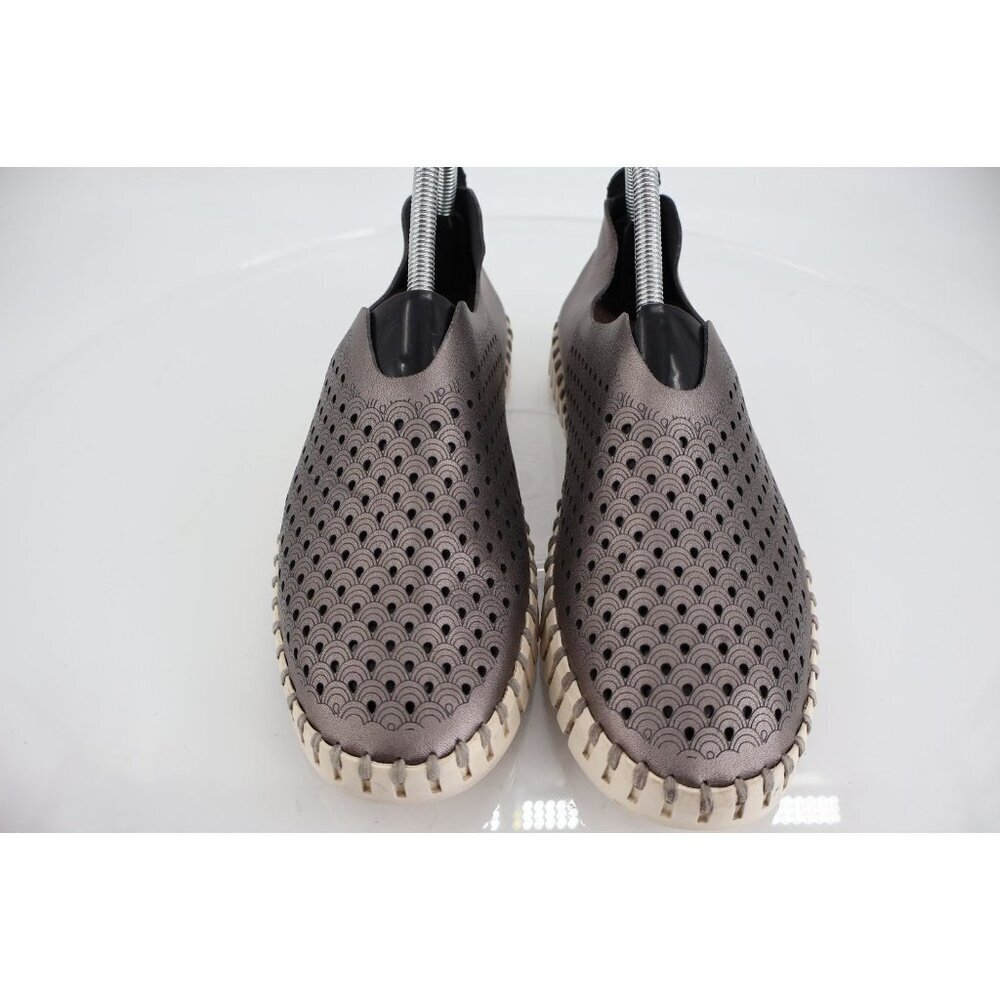 Ilse Jacobsen Women's Tulip Sneaker Size 40 10 Slip On Shoe Silver Perforated - Picture 4 of 12